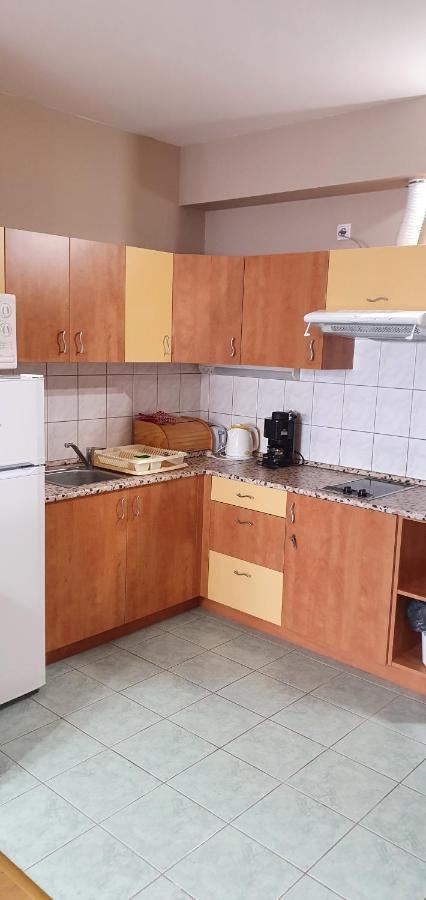 Vénusz Apartman Cserkeszőlő Exterior foto